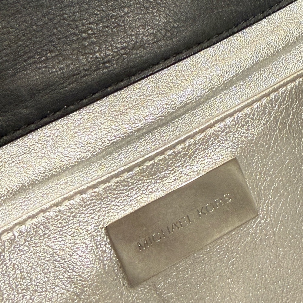 Michael Kors MK Black Leather Shoulder Bag / Purse - Picture 7 of 7